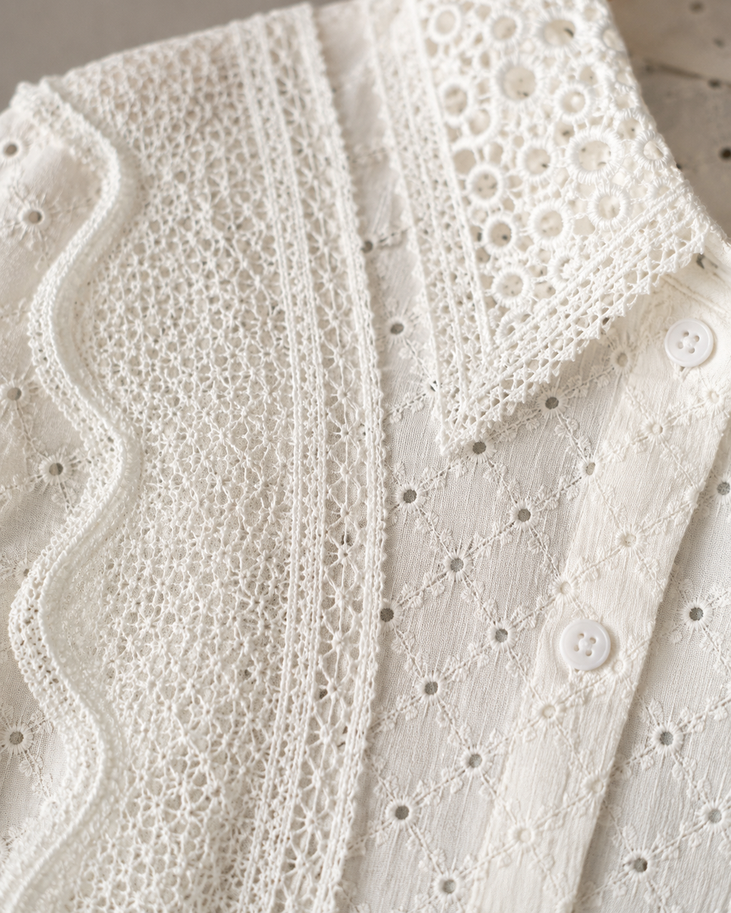 Ravello Broderie Shirt - White