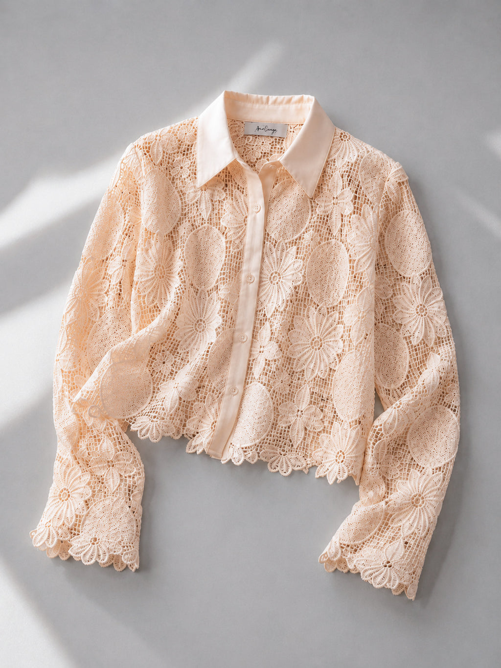 Alessia Broderie Shirt - Buttercream